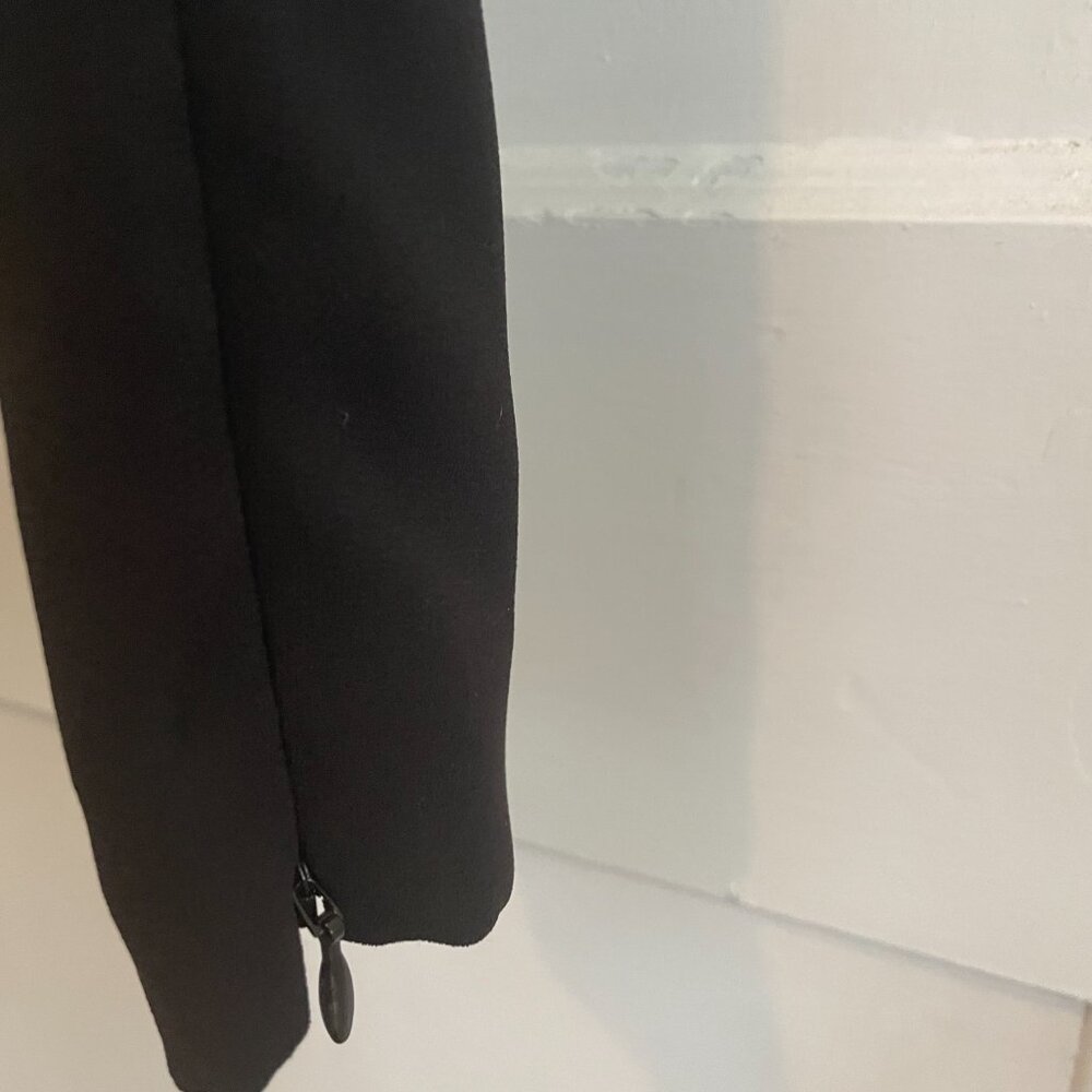 Women's Express High Rise Pleated Tapered Dress Pants | Size 8 R - Picture 4 of 4